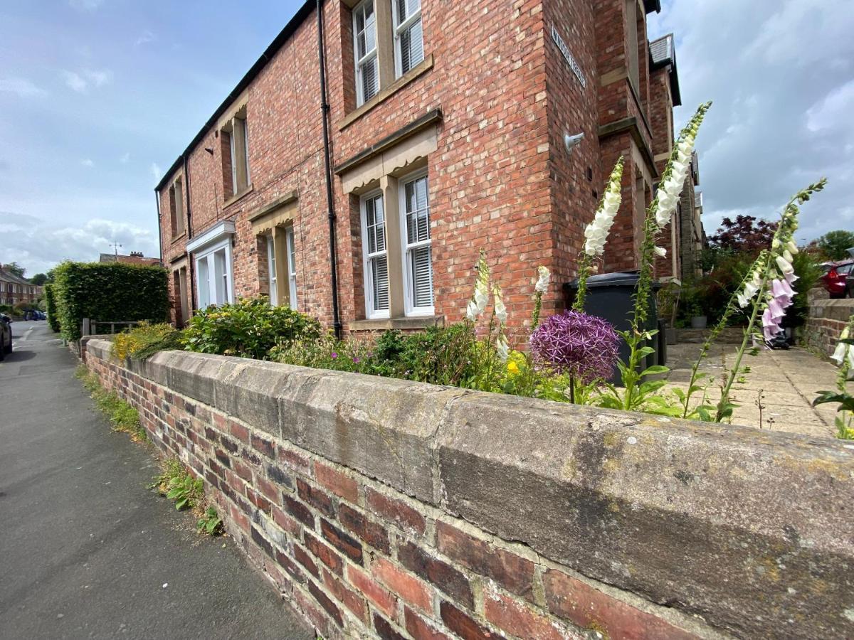 Walkers Retreat Is A Beautiful Apartment In ヘクサム エクステリア 写真